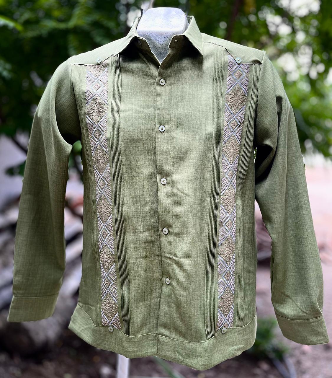 Guayabera Llamativa Verde Cipre