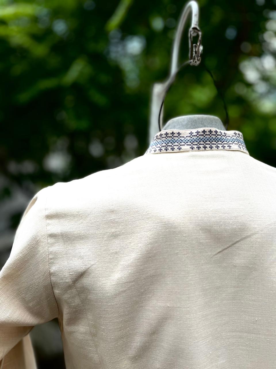 Guayabera de Cordón Cómoda
