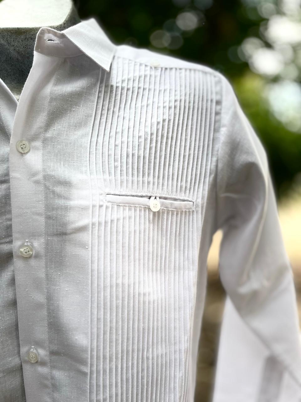 Guayabera Elegante Asimétrica tipo Panal