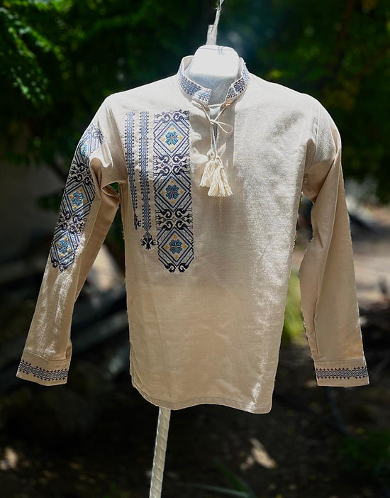 Guayabera de Cordón Cómoda